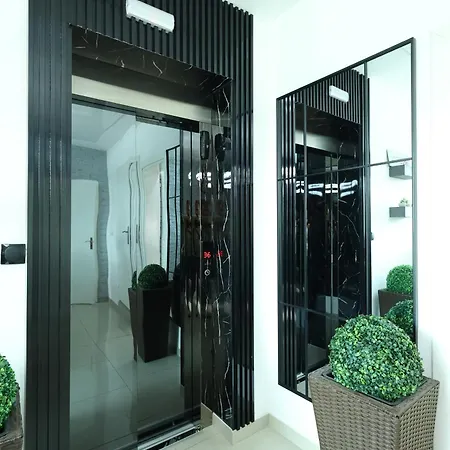 Mk Star Boutique Gæstehus Beograd