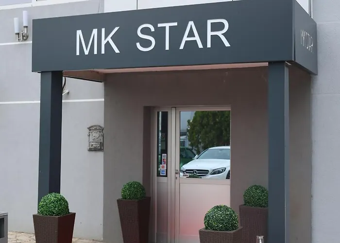 Mk Star Boutique